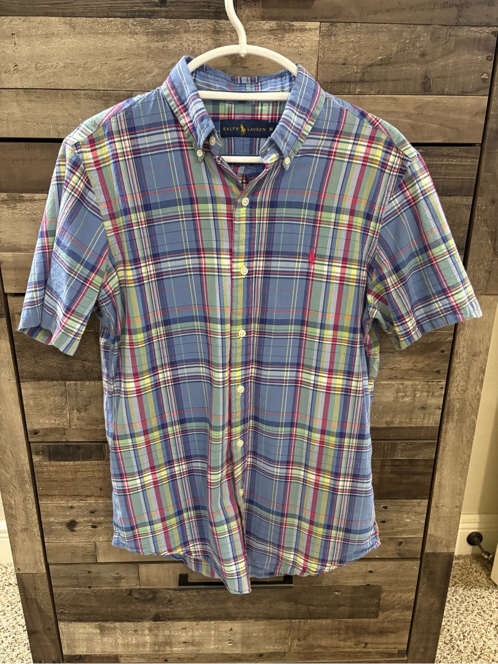Polo Ralph Lauren Men’s Plaid Short-sleeved Button Down shirt - Medium